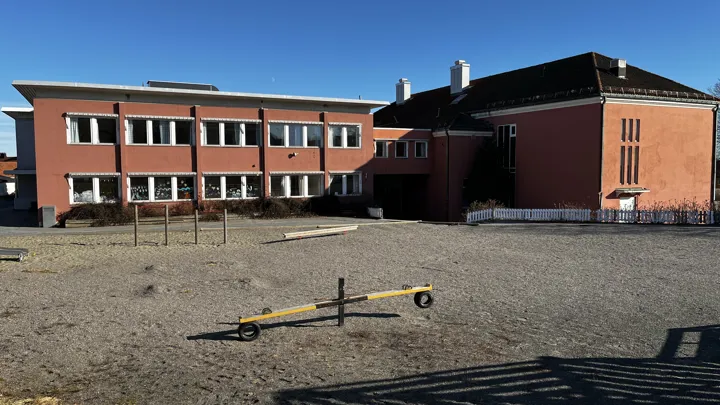 Skolegården Stavern Skole 2